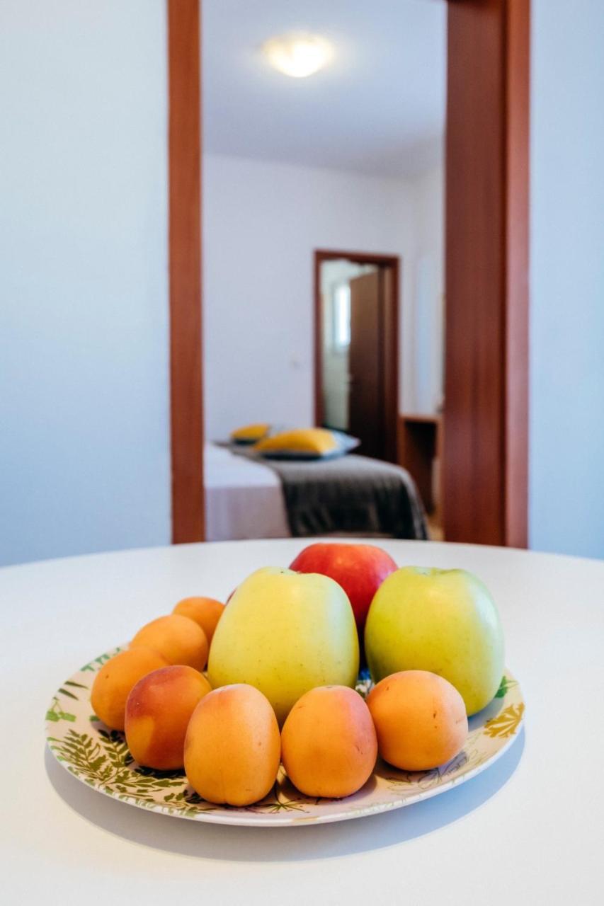 Apartments Amari สตารีกราด-ปาเคลนีซา ภายนอก รูปภาพ
